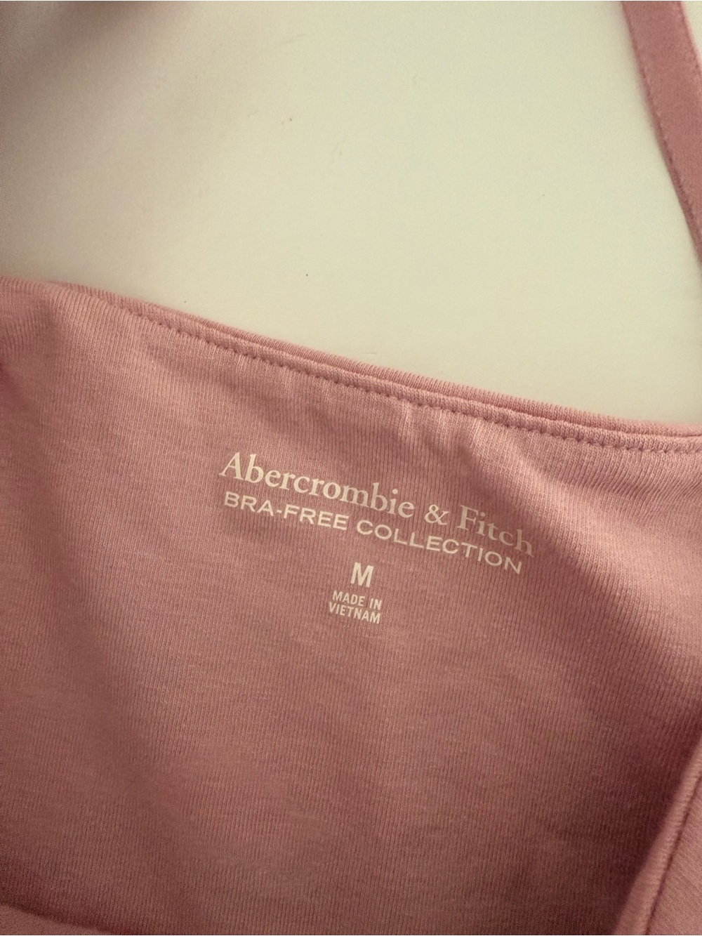 Abercrombie Bra Free Dusty Pink Adjustable Strap Camisole - Picture 2 of 3